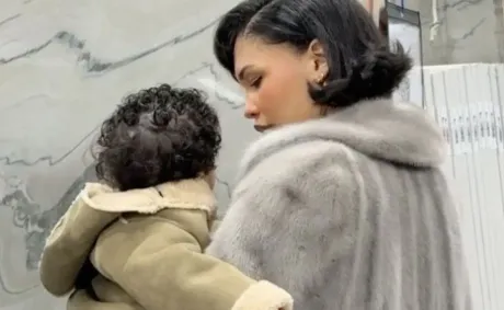‘Little Warrior’: Influencer Nara Smith Gives Fans a Peek at Her Daughter’s New Look Months After One Strange Symptom Led to Every Parent’s Nightmare