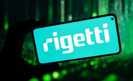 RGTI, QBTS surge 20%+ after $2B quantum funding boost