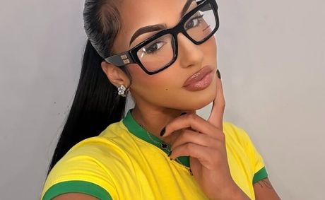 Influencer Ayzia J. Toledo Dies After BMW Overturns, Strikes Tree in New Jersey