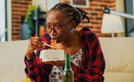 7 foods secretly aging your skin faster than time