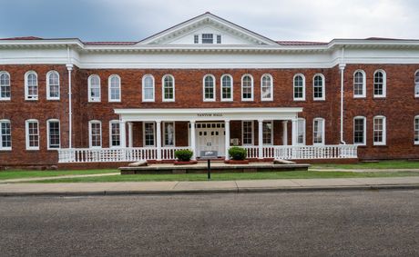 Tuskegee University mandates business dress code: What students should know