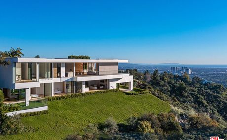 Beverly Hills most coveted $100M estate hits the market