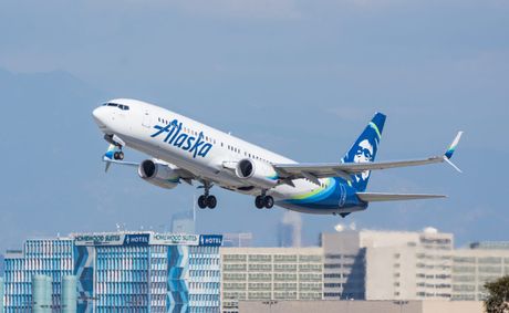 Federal regulators slam Alaska Airlines with $165K fine