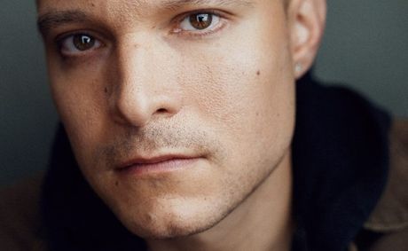 Roberto Jay’s ‘Ricardo’ biracial crisis in new film