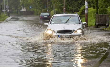 Ohio Valley flood threat targets multiple states today