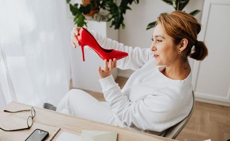 10 Ways to Know How to Match Your Shoes with Any Outfit