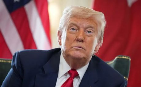 ‘Oh WOW!’: Trump Faces Brutal Internet Beatdown After Shocking G7 Images Go Viral — But Then Critics Zoomed In and Saw Something So Much Worse
