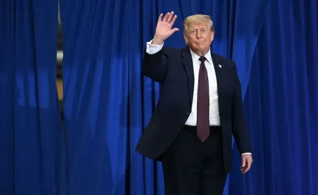 ‘Oh My God!’: Trump Stuns With Unhinged Rant of ‘Extremely Fat’ Friend — Then the Internet Served Up Brutal Reminder He Didn’t See Coming