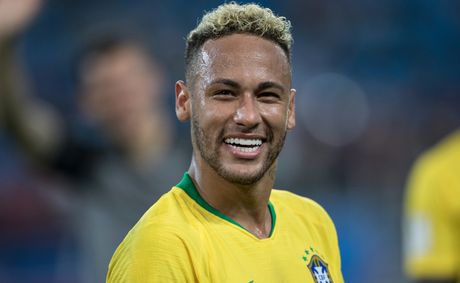 Neymar is on the bench — but will he finally play tonight?