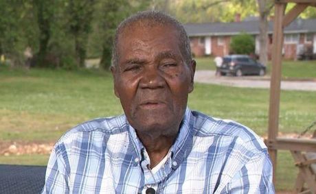 90-Year-Old Black Custodian Says He Has No Plans to Retire After 50 Years of Service