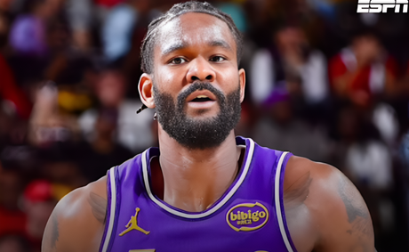 Deandre Ayton ends the Lakers center mystery