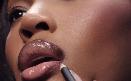 Quen Blackwell Is Living a Beauty Dream With Her First-Ever M.A.C. Cosmetics Lip Collection