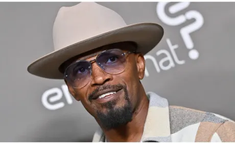 ‘You Know What…’: Jamie Foxx’s Bold Post About Black Identity Sparks Fierce Debate as Critics Point to His Dating History