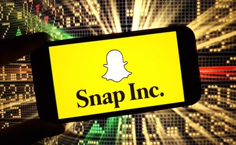 Snap’s $2,195 glasses are a huge gamble. Will it pay?
