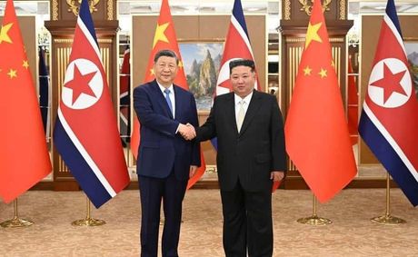 Xi, Kim Exchange Congratulations Over 65th Anniversary of China-DPRK Treaty of Friendship, Cooperation and Mutual Assistance
