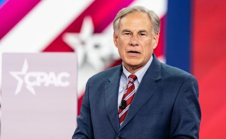 Texas governor orders review of prayer facilities at 2 airports