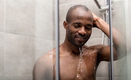 Nighttime Showers May Help Sleep and Relaxation, but Timing Matters