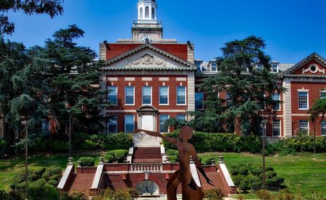 Howard University reenrolls dozens after hundreds lost admission