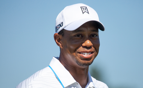 Tiger Woods holds it together for Vanessa Trump