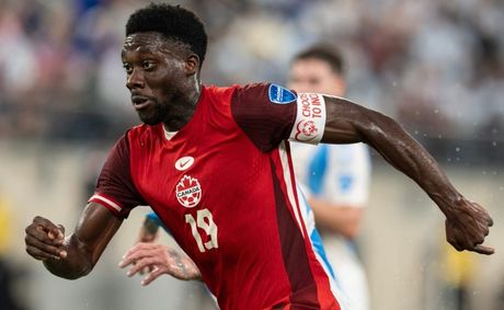 Will Alphonso Davies finally play as Canada chase World Cup history?