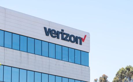 Is the Verizon outage affecting your area right now?