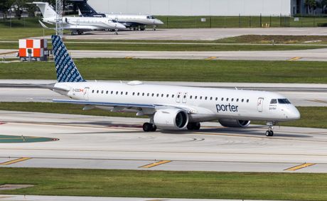 How a toddler and a seatbelt stranded a full plane overnight