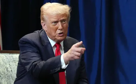 ‘Seriously, Who Is That?’: Trump Praises Another Man’s Wife In&nbsp;Head-Scratching&nbsp;Post, and One Line In His Message Made Things More Confusing