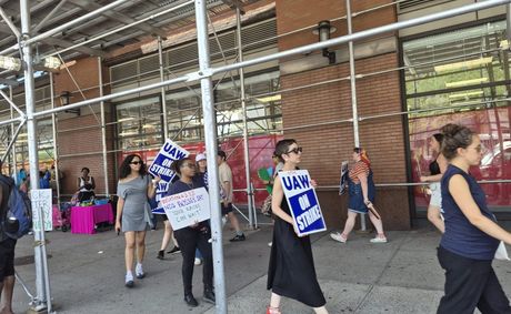 Harlem’s Neighborhood Defenders reach tentative agreement; Bronx Defenders still on picket line
