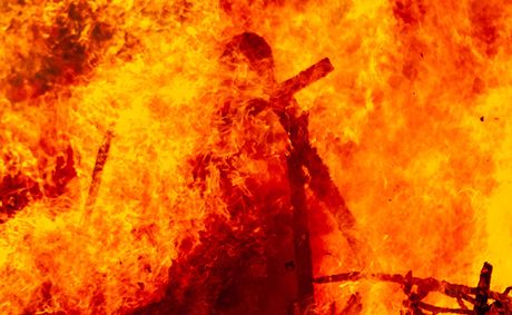 Suspect arrested in cross burning at park where Obama spoke