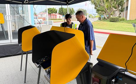 Early ballot returns lag as governor’s race fails to energize voters