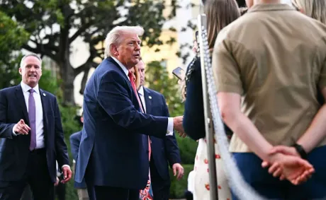 ‘He’s Mad’: Trump Blindsided After Close Ally Reportedly Hits Below the Belt and Insults Melania Right to His Face Before His Peers
