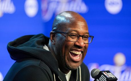 Mike&nbsp;Brown proves to be the Knicks’ right man at the right time