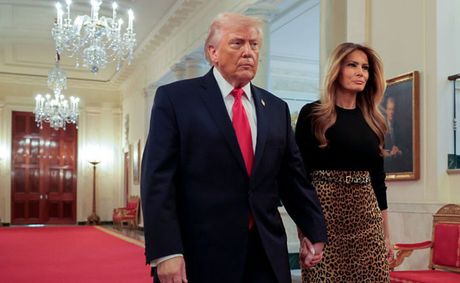 ‘Such a Slob’: Trump’s Bedroom Habits Echo Complaints from His U.K. Stay as White House Insiders Pull Back the Curtain on Why Melania Lives Separately