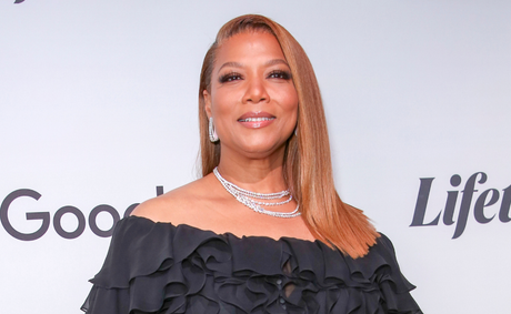 Queen Latifah returns to the AMAs after 31 long years