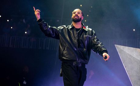 Drake Poised to Surpass Jay-Z’s Historic Billboard Record with ‘ICEMAN’