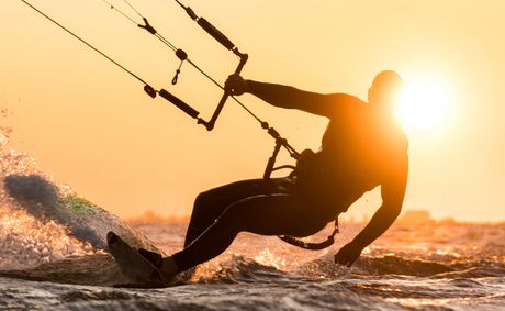 Kite surfing is the ultimate workout you’re not doing