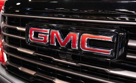New York GMC dealer hits General Motors with a $15M lawsuit
