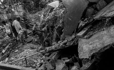 Venezuela rescuers find a boy alive four days after the quakes