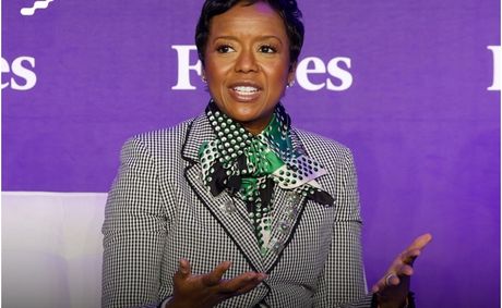 Mellody Hobson: Trailblazing Black Businesswoman and First African American Woman to Chair an S&P 500 Company