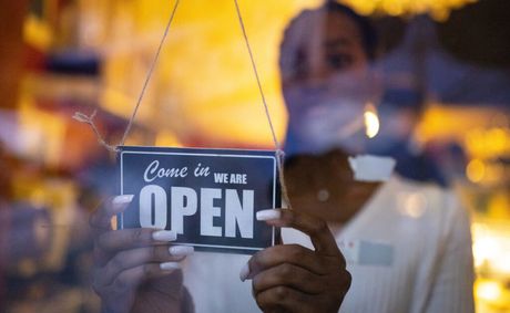 A Christian Entrepreneur Opens, ‘Eve’s Garden,’ Indiana’s First Black-Owned Deli