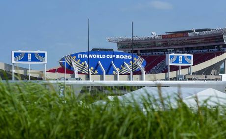 Contrary to the Media’s Narrative, the World Cup Lifts Some Boats in Host Countries, But Sinks Many Others
