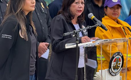 Progress made in putting out Boyle Heights warehouse fire