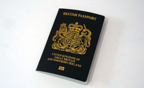 Surge in British Passport Applications from 2025 Continues in 2026: Why Do Americans Look for a UK Passport?