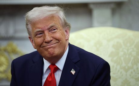 ‘What a Joke’: Trump Under Fire as Furious Family Lashes Out Over Secretive MAGA Plot That Erased Their Dead Grandmother’s Name from Iconic Landmark to Add His