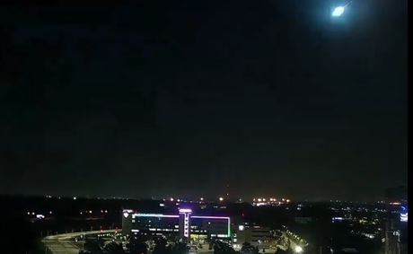 Brilliant green fireball meteor lights up Louisiana skies Sunday