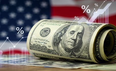 Dollar finds its footing as Iran peace hopes waver