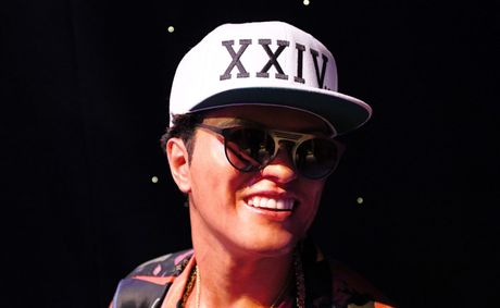 Bruno Mars at Soldier Field: Everything to know tonight