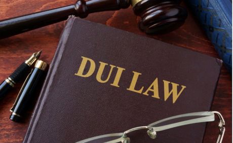 Cómo funcionan las leyes de DUI y lo que todo conductor debe saber