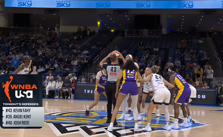 Chicago Sky nearly blow a 15 before owning the fourth