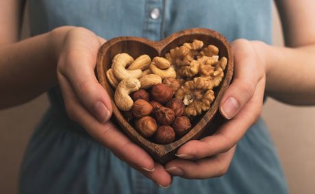 Nuts are the high-protein snack experts swear by